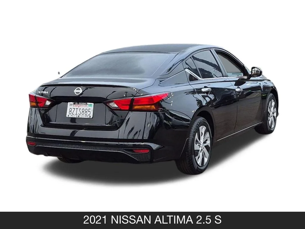 Used 2021 Black Nissan 2.5 S image 9