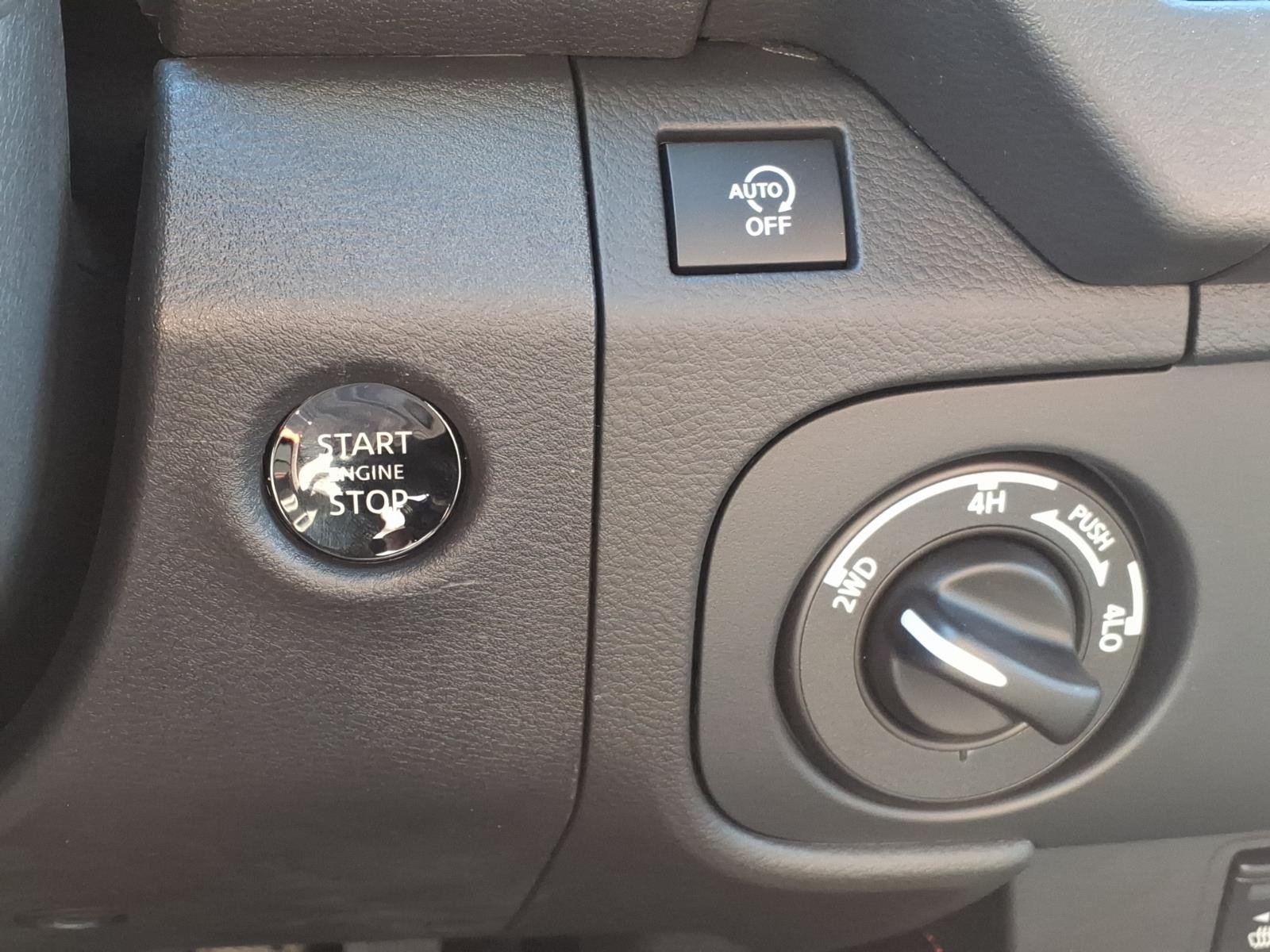 2026 Nissan Frontier Crew Cab PRO-4X® Black at Robbins Nissan