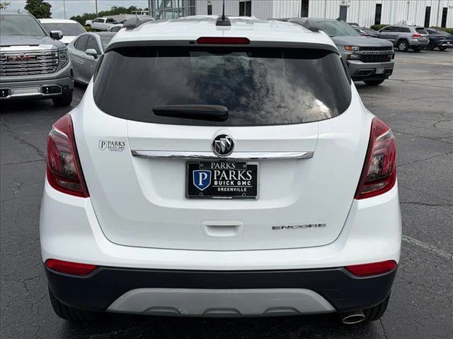 Used 2019 (Includes (CM5) Black Carbon Metallic lower exterior accent color, Paint code W700S.) Buick Preferred image 10