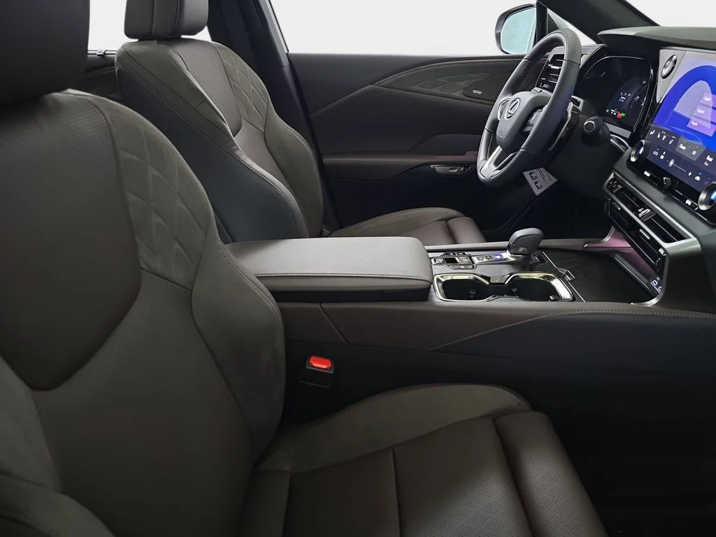 New 2026 Silver Lexus 350h Luxury image 9