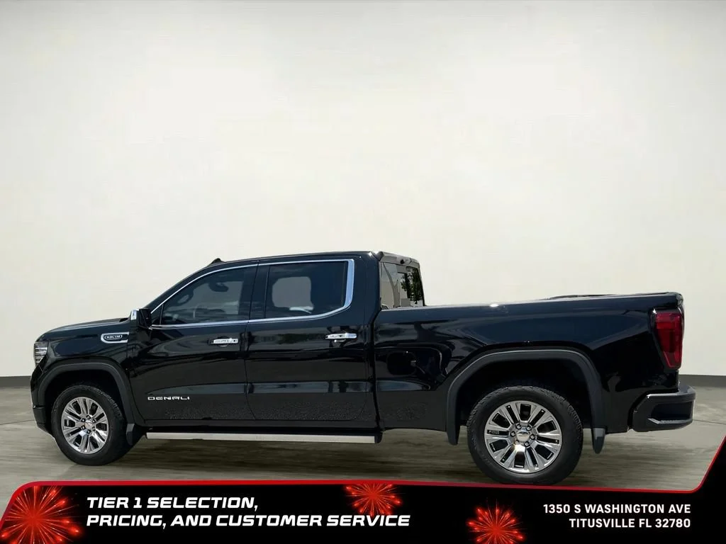 Used 2023 Onyx Black GMC Denali image 3