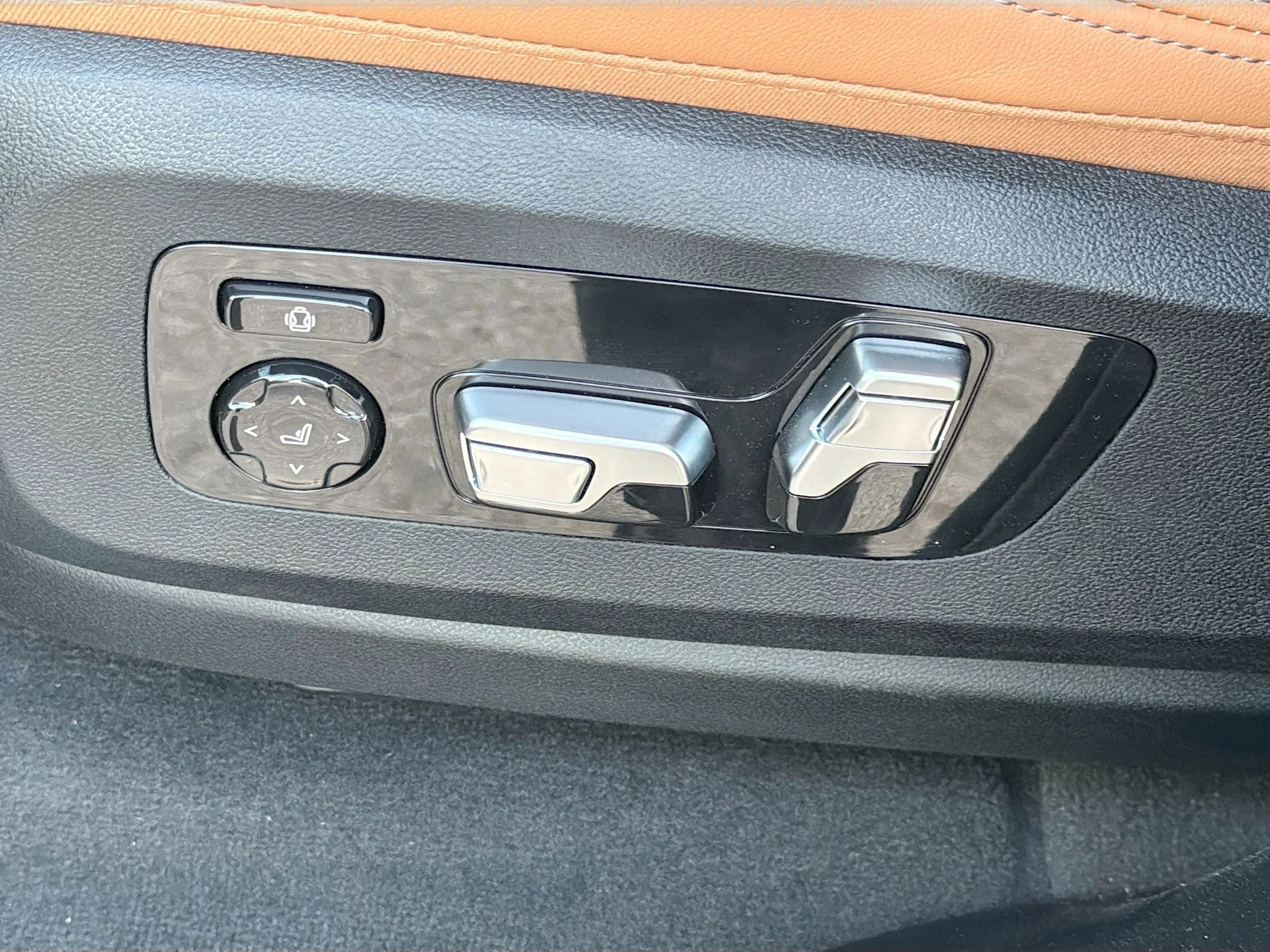 New 2026 Skyscraper Grey Metallic BMW xDrive40i image 24