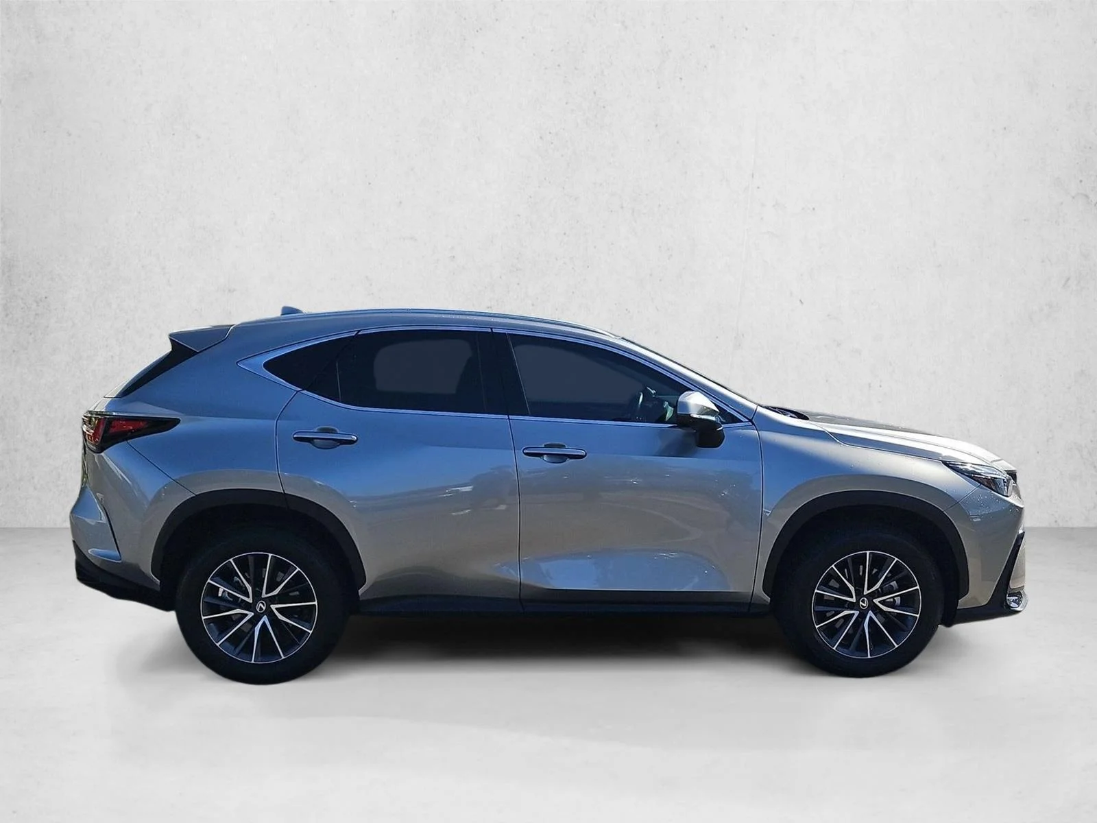Used 2026 Atomic Silver Lexus NX 350 Premium image 4