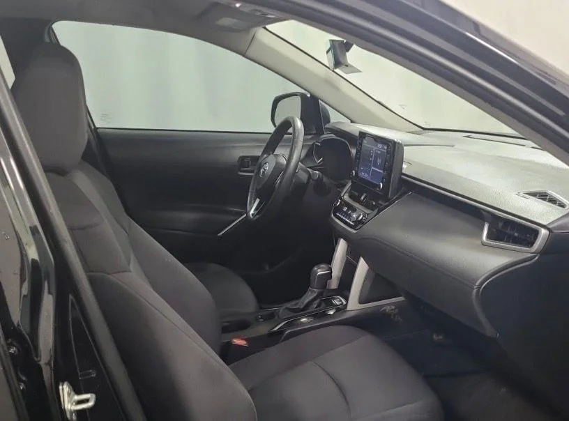 Used 2022 Black Toyota LE image 11