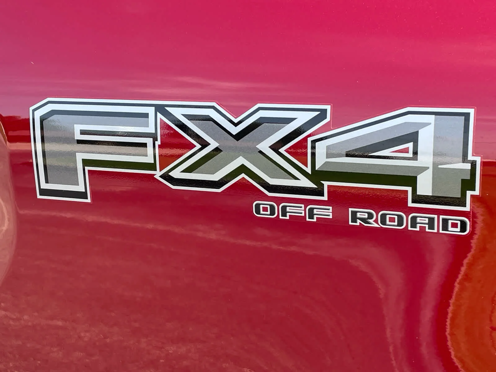New 2026 Ruby Red Metallic Tinted Clearcoat Ford XLT image 19
