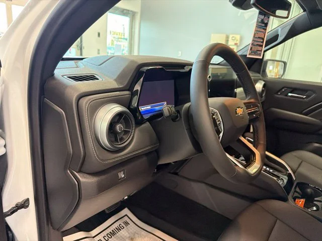 New 2026 Summit White Chevrolet LT image 21