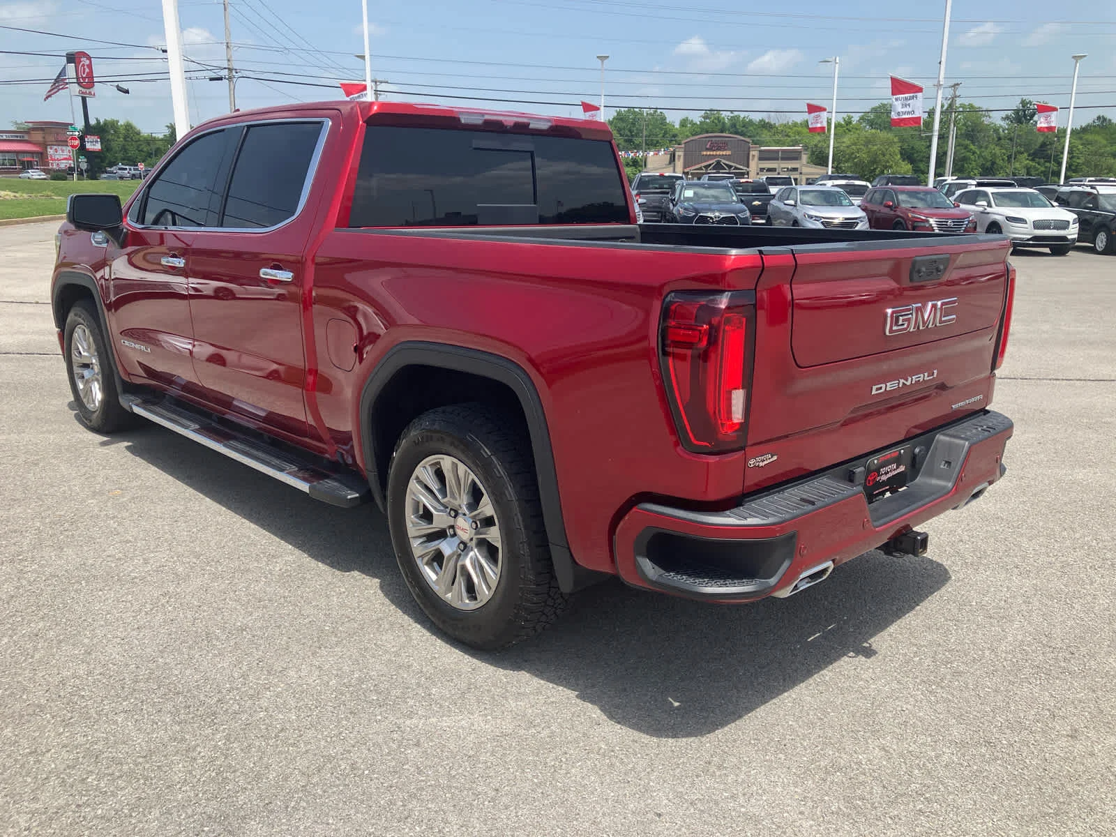 Used 2022 Cayenne Red Tintcoat GMC Denali image 5