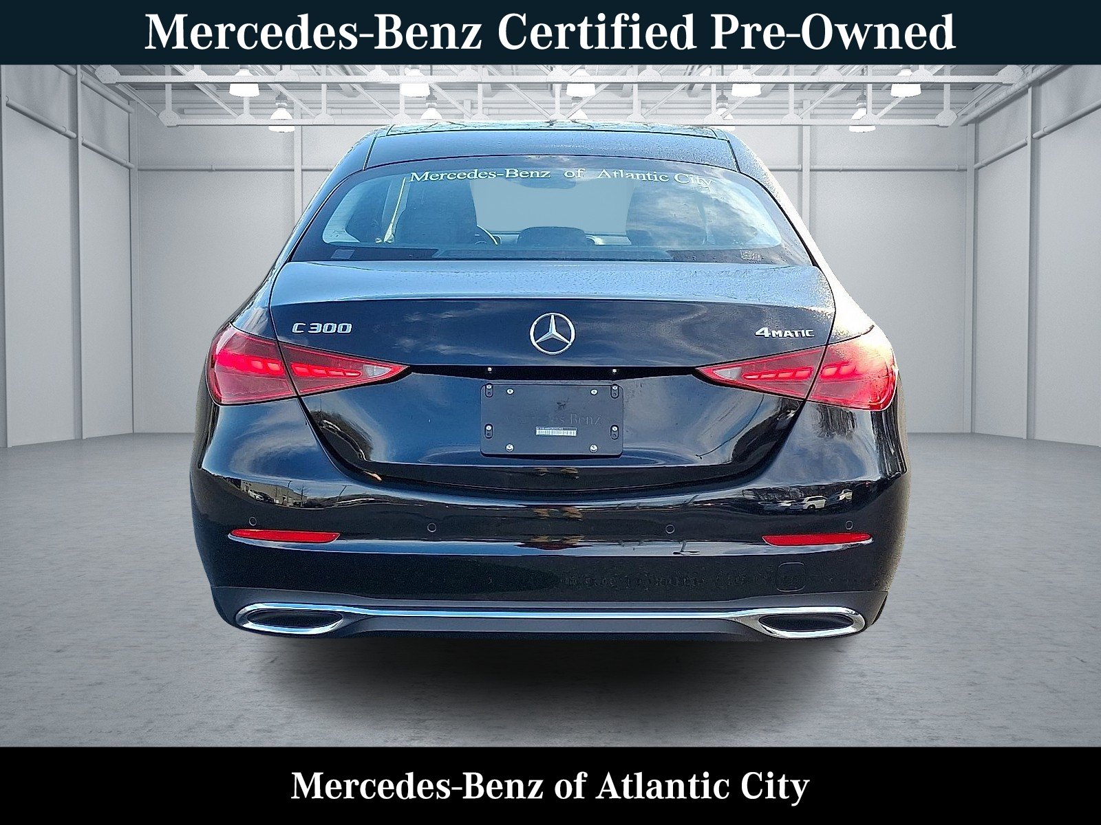 2025 Mercedes-Benz C-Class Sedan C 300 - Photo 4