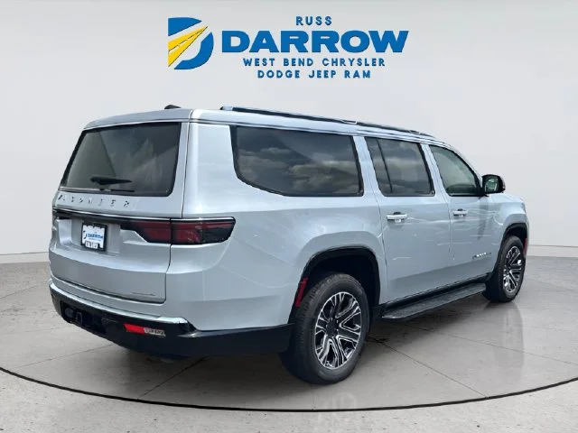 Used 2024 Silver Jeep Series II image 5