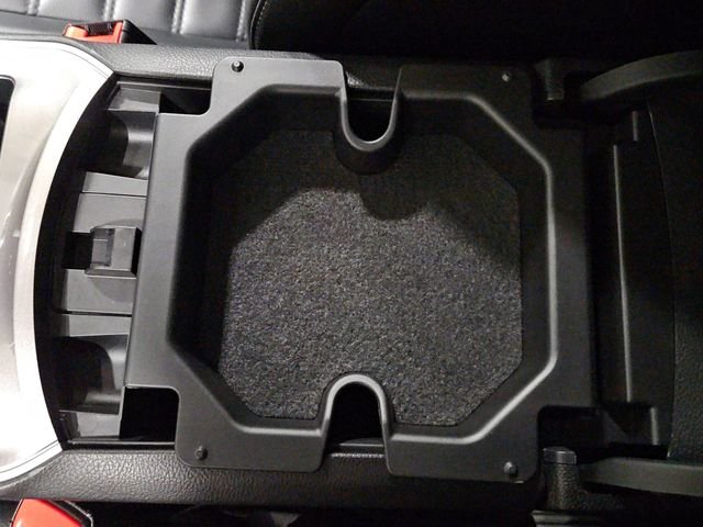 Used 2023 Black Ford SEL image 31