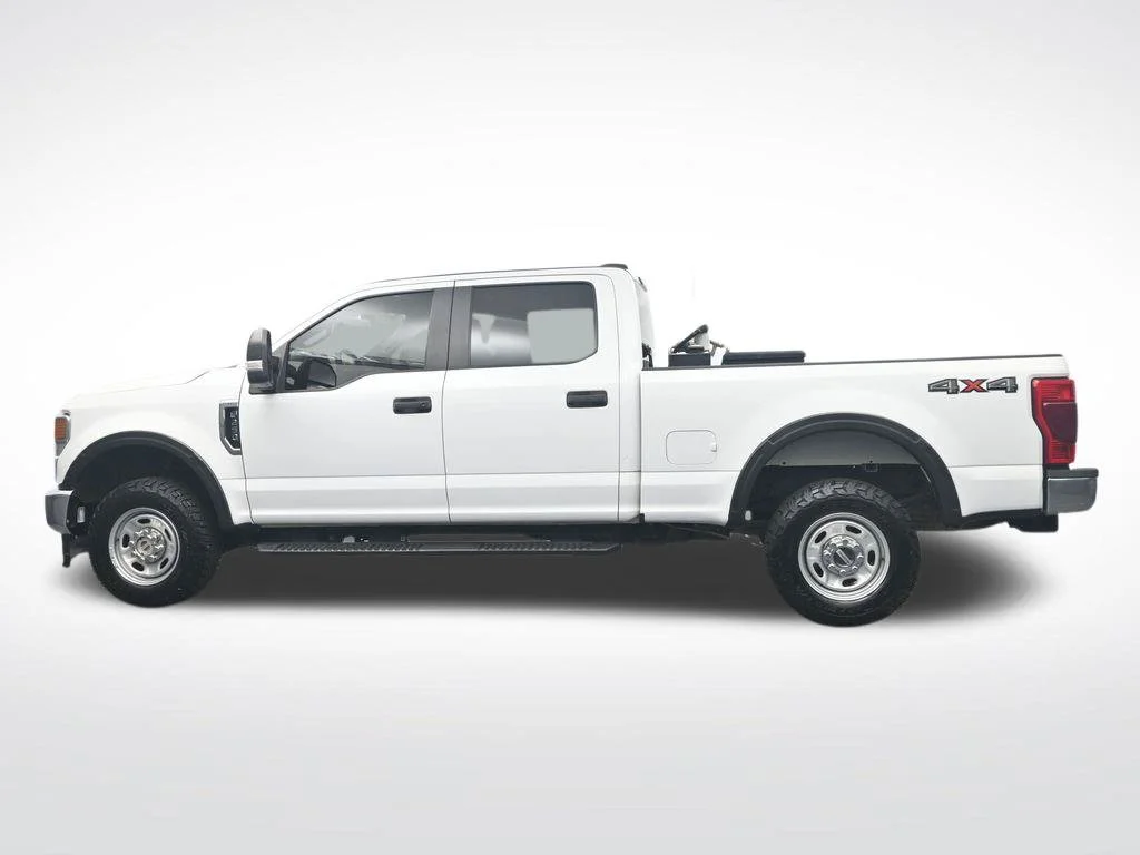 Used 2022 White Ford XL image 10