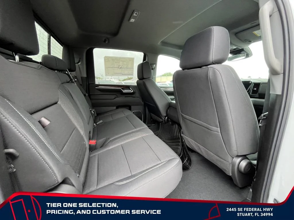 New 2026 Summit White GMC SLE image 18
