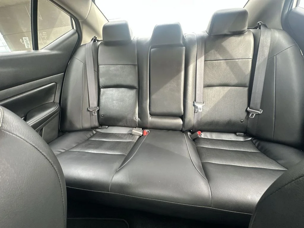 Used 2020 Silver Nissan 2.0 Platinum image 13