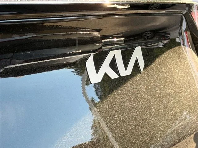Used 2026 Black Kia SX-Prestige image 14