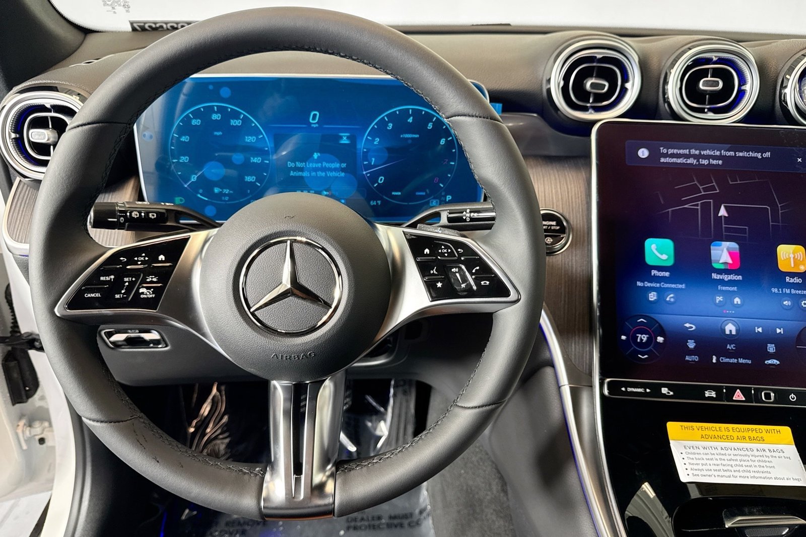 New 2026 Polar White Mercedes-Benz GLC 300 image 11