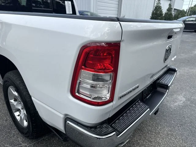 Used 2022 White Ram Big Horn/Lone Star image 33