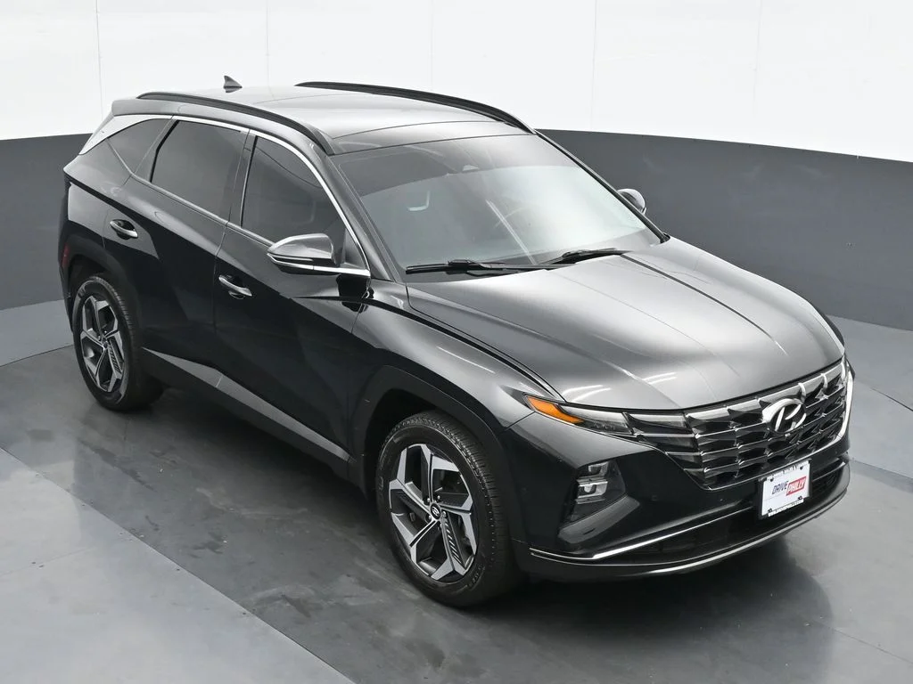 Used 2024 Black Hyundai Limited image 24