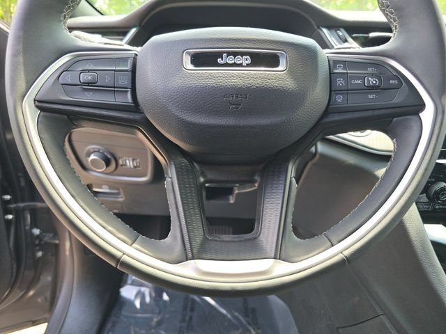 Used 2024 Baltic Gray Metallic Clearcoat Jeep Altitude X image 36