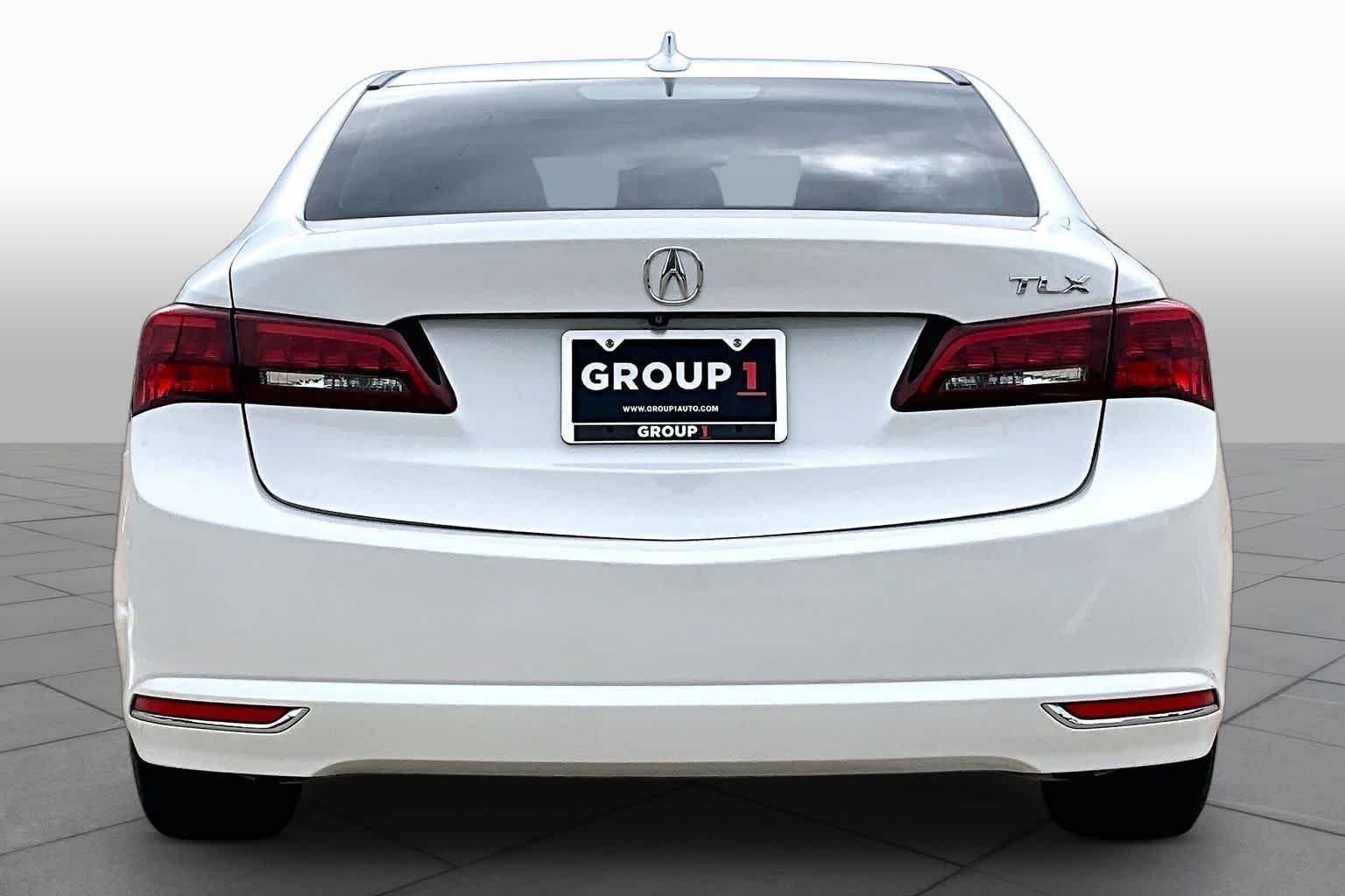 Used 2015 Bellanova White Pearl Acura Tech image 5