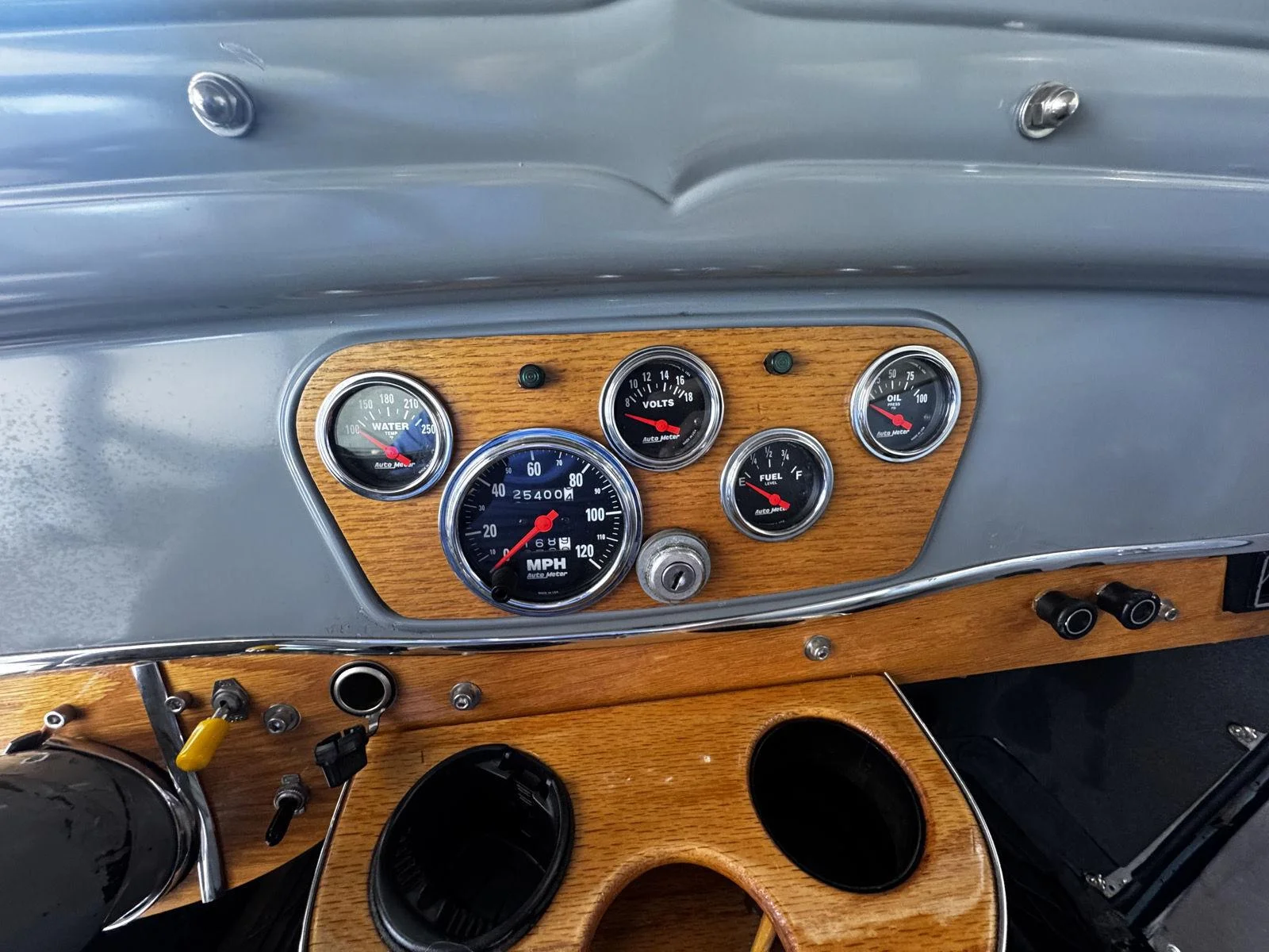 Used 1942  Chevrolet  image 11