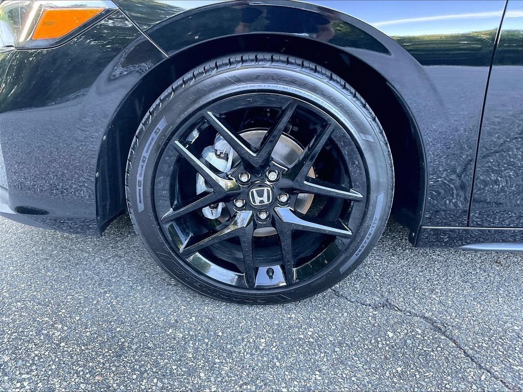 Used 2026 Crystal Black Pearl Honda FWD Sport image 40