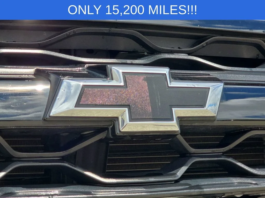 Used 2024 Black Chevrolet 2LT image 32
