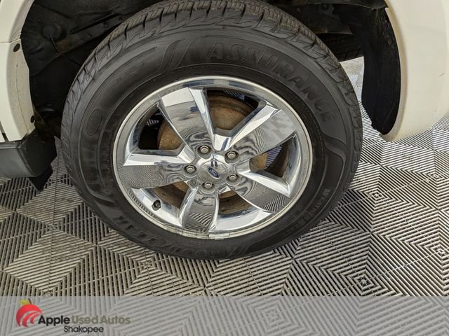 Used 2011 White Ford Limited image 44