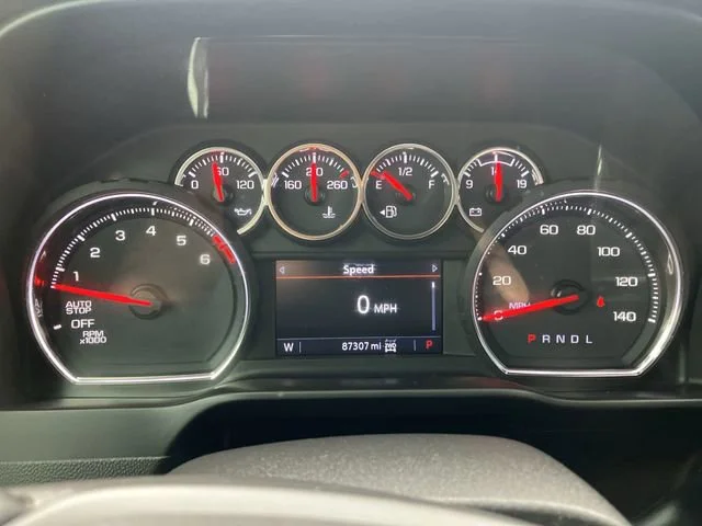 2020 Chevrolet Silverado 1500 RST - Photo 11