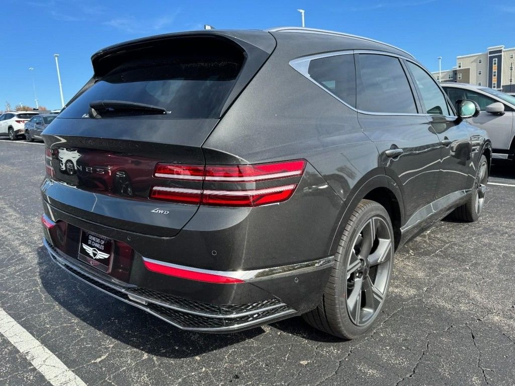 Used 2026 Makalu Gray Genesis 2.5T Prestige image 3