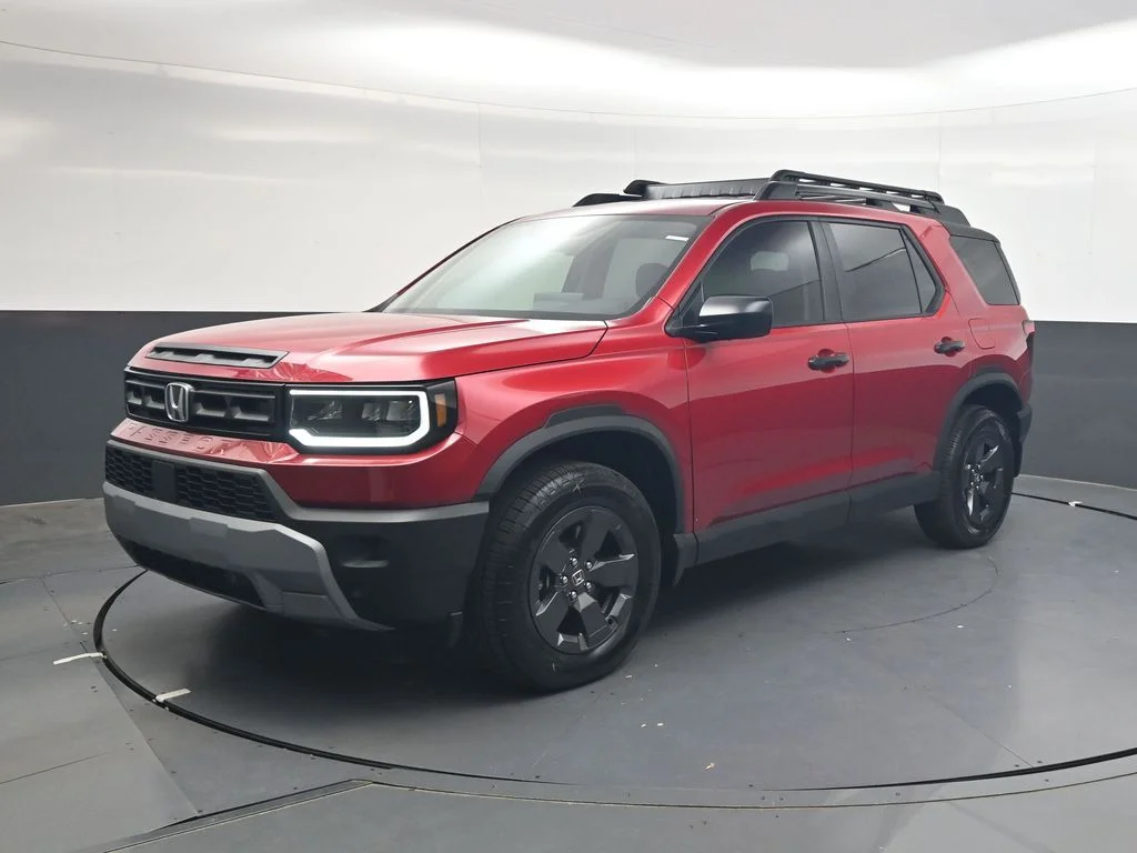 New 2026 Radiant Red Metallic II Honda RTL image 8