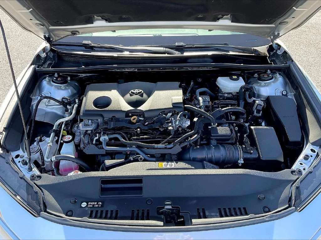 Used 2025 Silver Toyota LE image 35