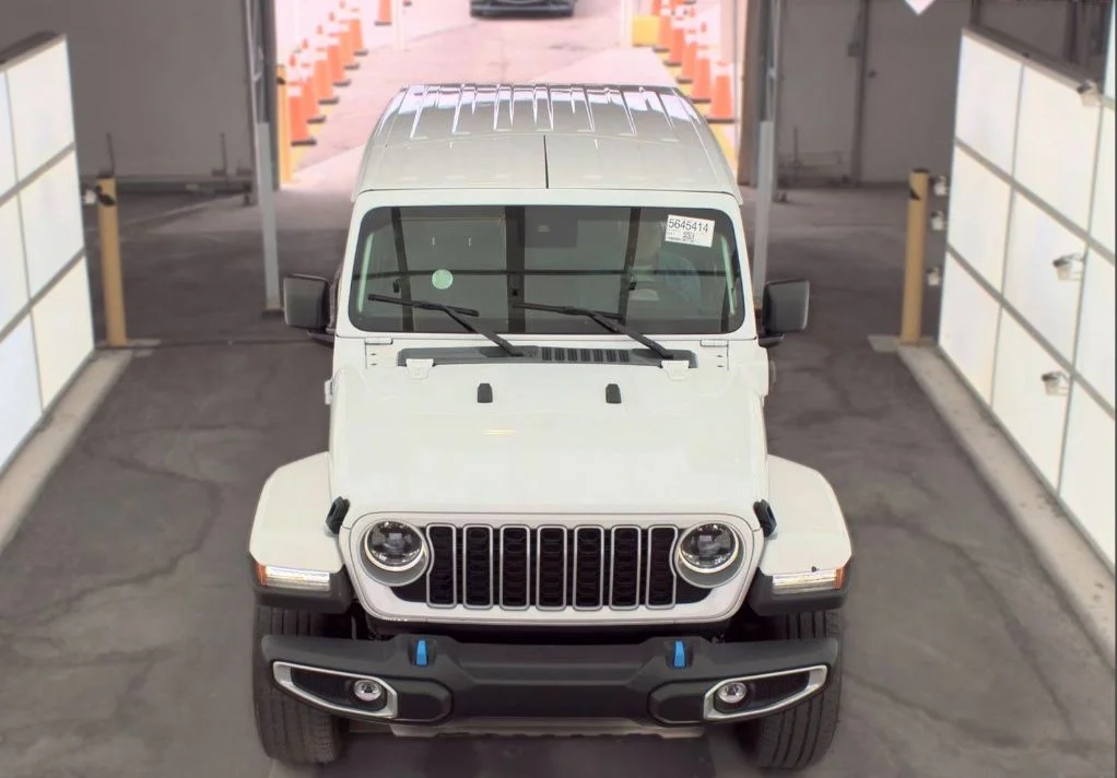 Used 2024 White Jeep Sahara 4xe image 12