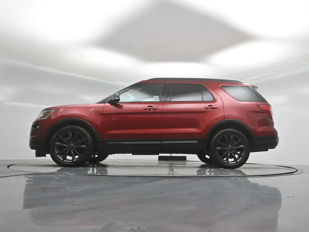 Certified Used 2019 Red Ford XLT image 8
