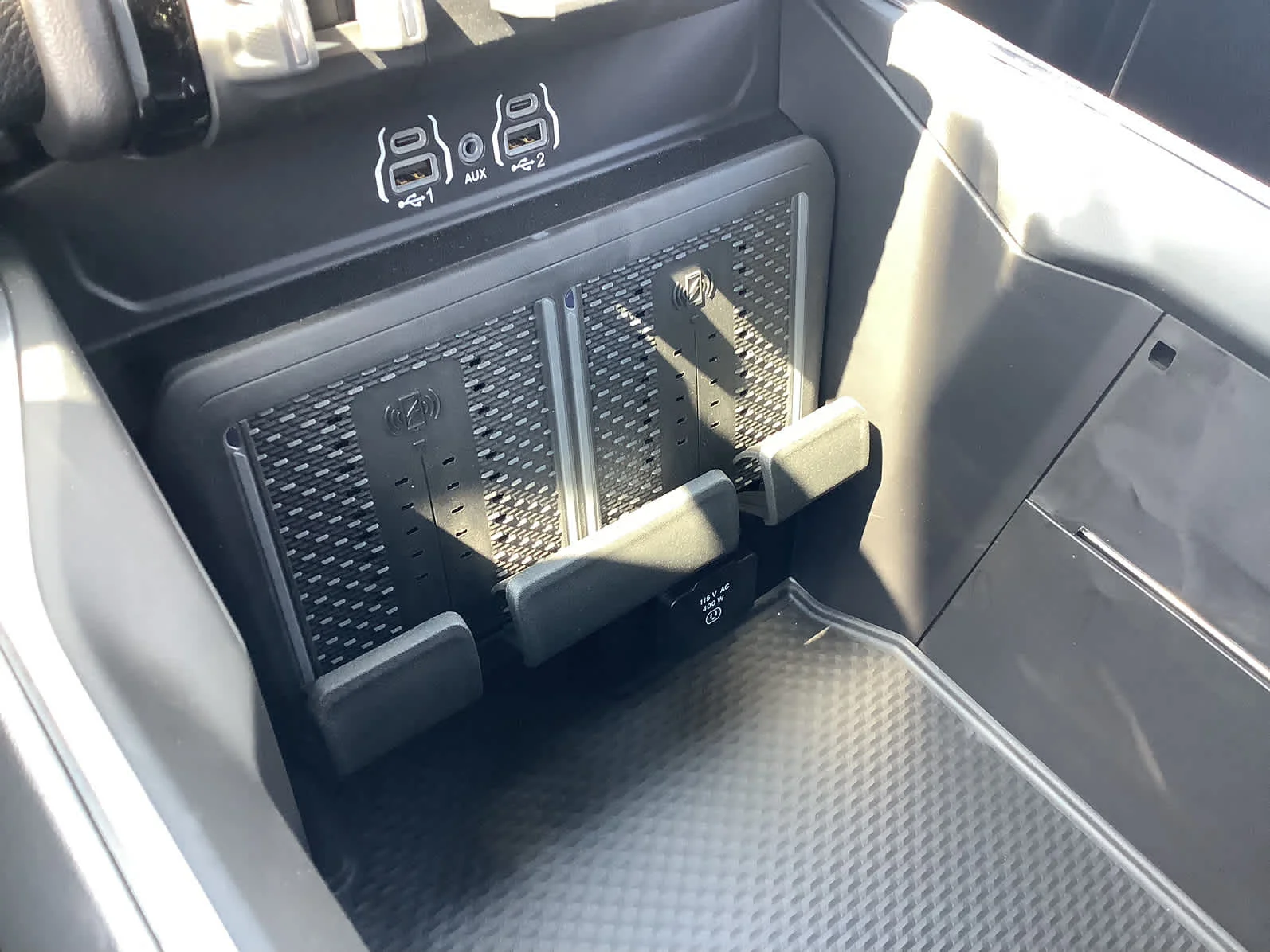 2026 RAM 3500 Laramie - Photo 20