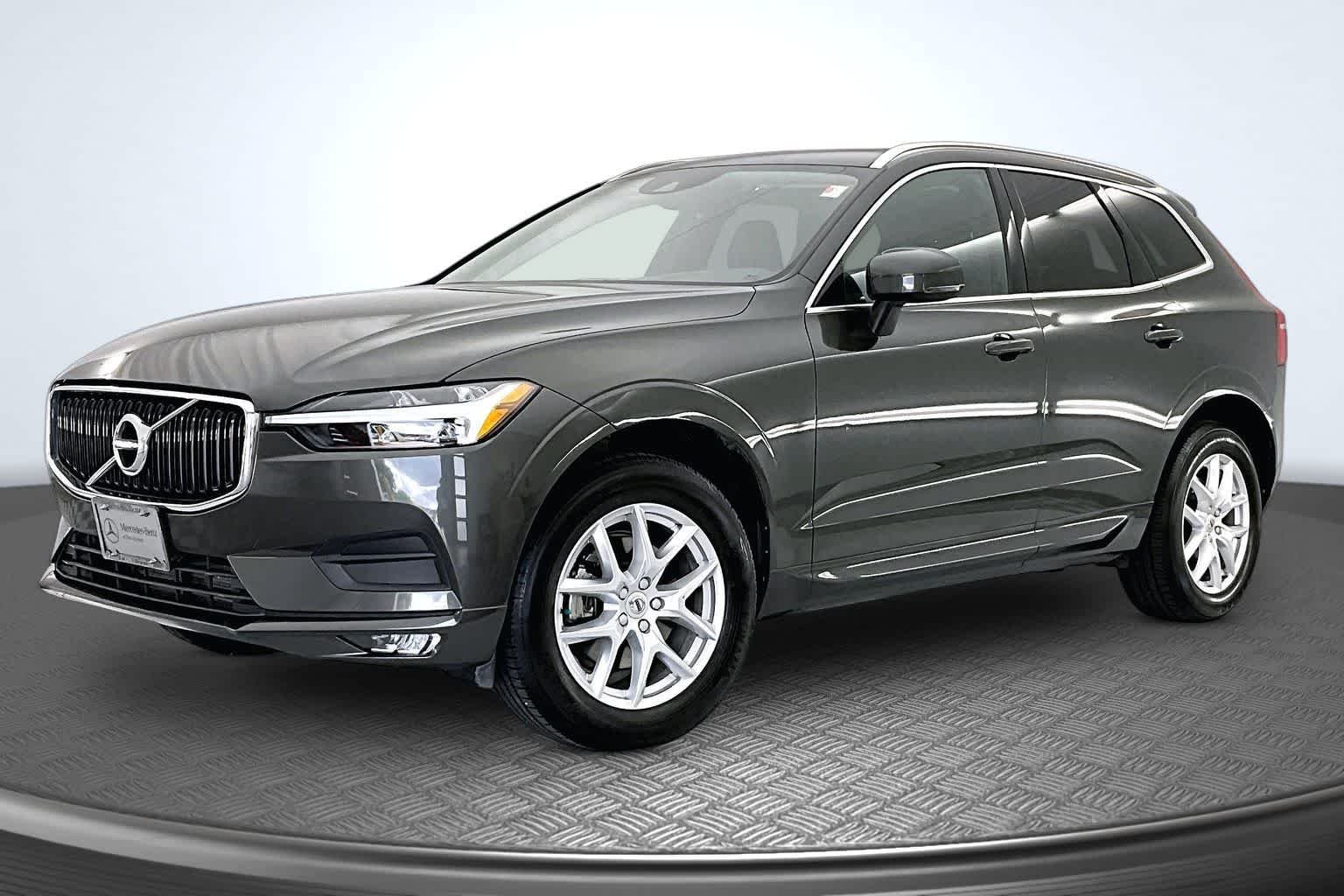 2021 Volvo XC60 T5 Momentum AWD's photo