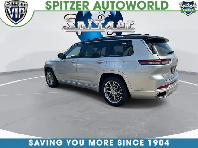 Used 2024 Silver Jeep Summit image 7