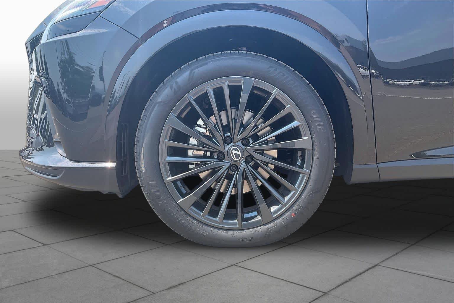 2026 Lexus RX 350 Premium - Photo 11