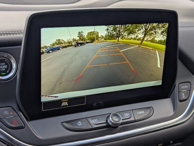 Used 2023 Summit White Chevrolet LT image 18