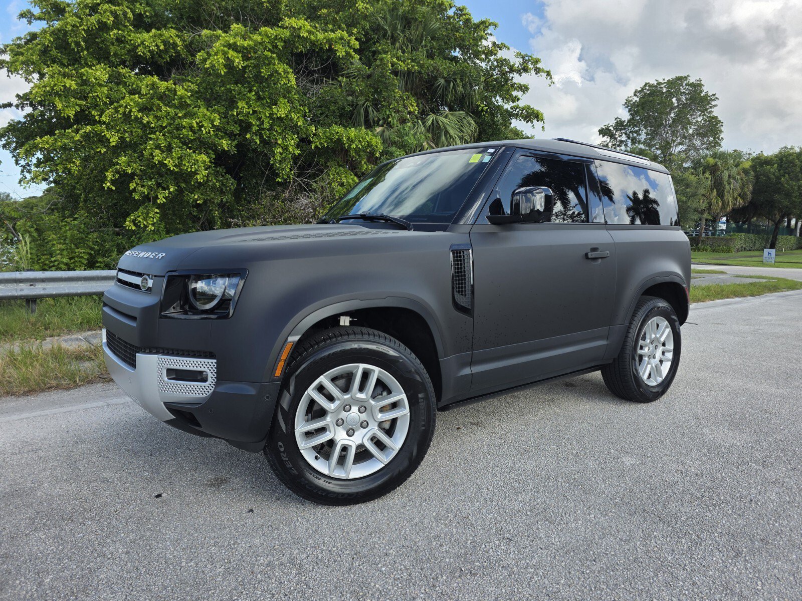 2024 Land Rover Defender