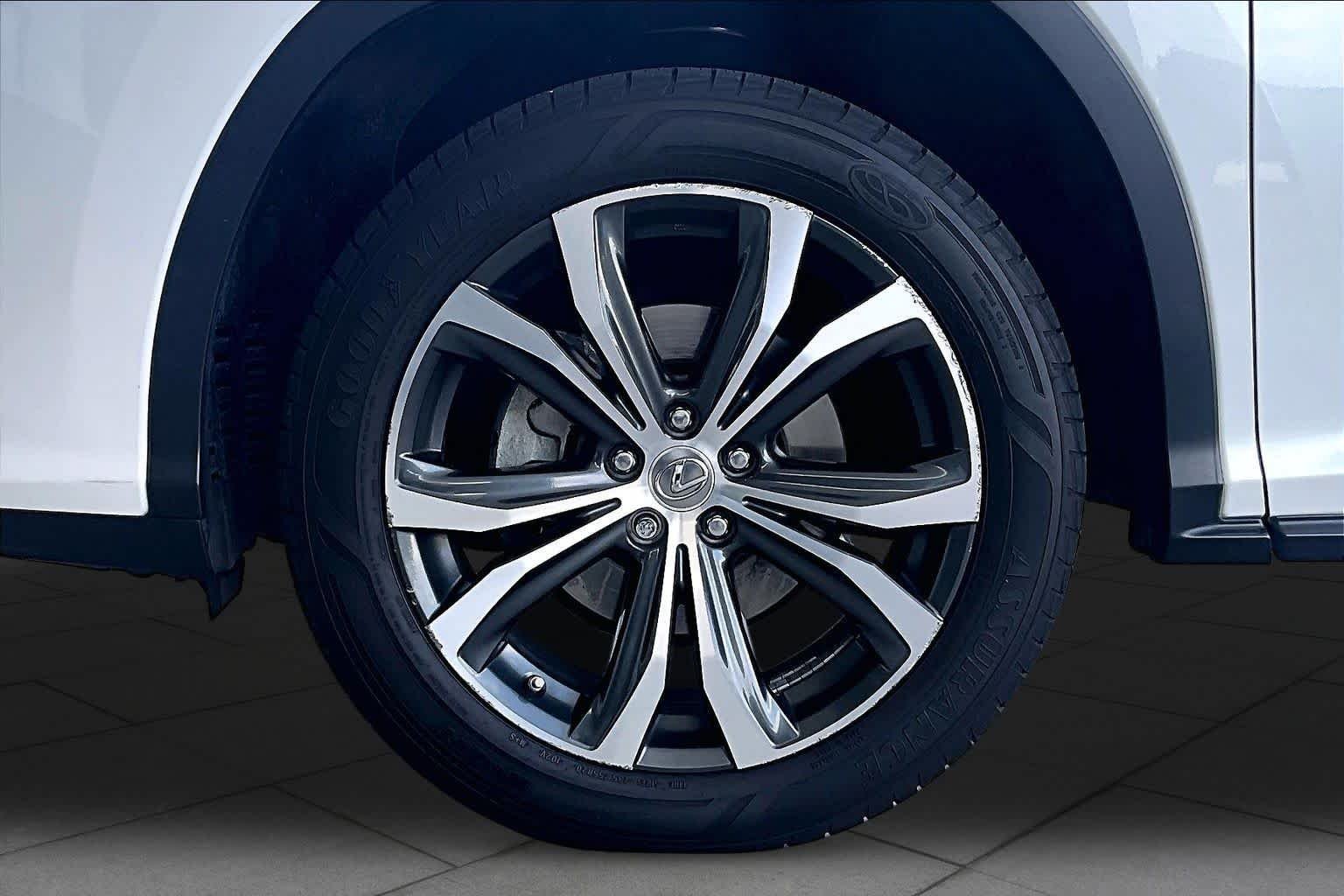 Used 2016 Eminent White Pearl Lexus  image 11
