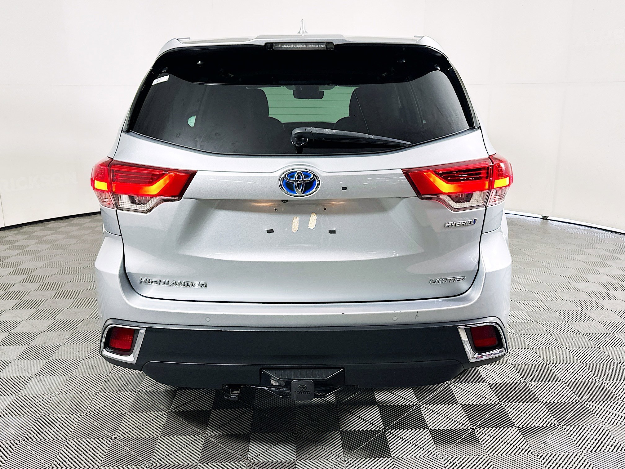 2018 Toyota Highlander thumbnail 6