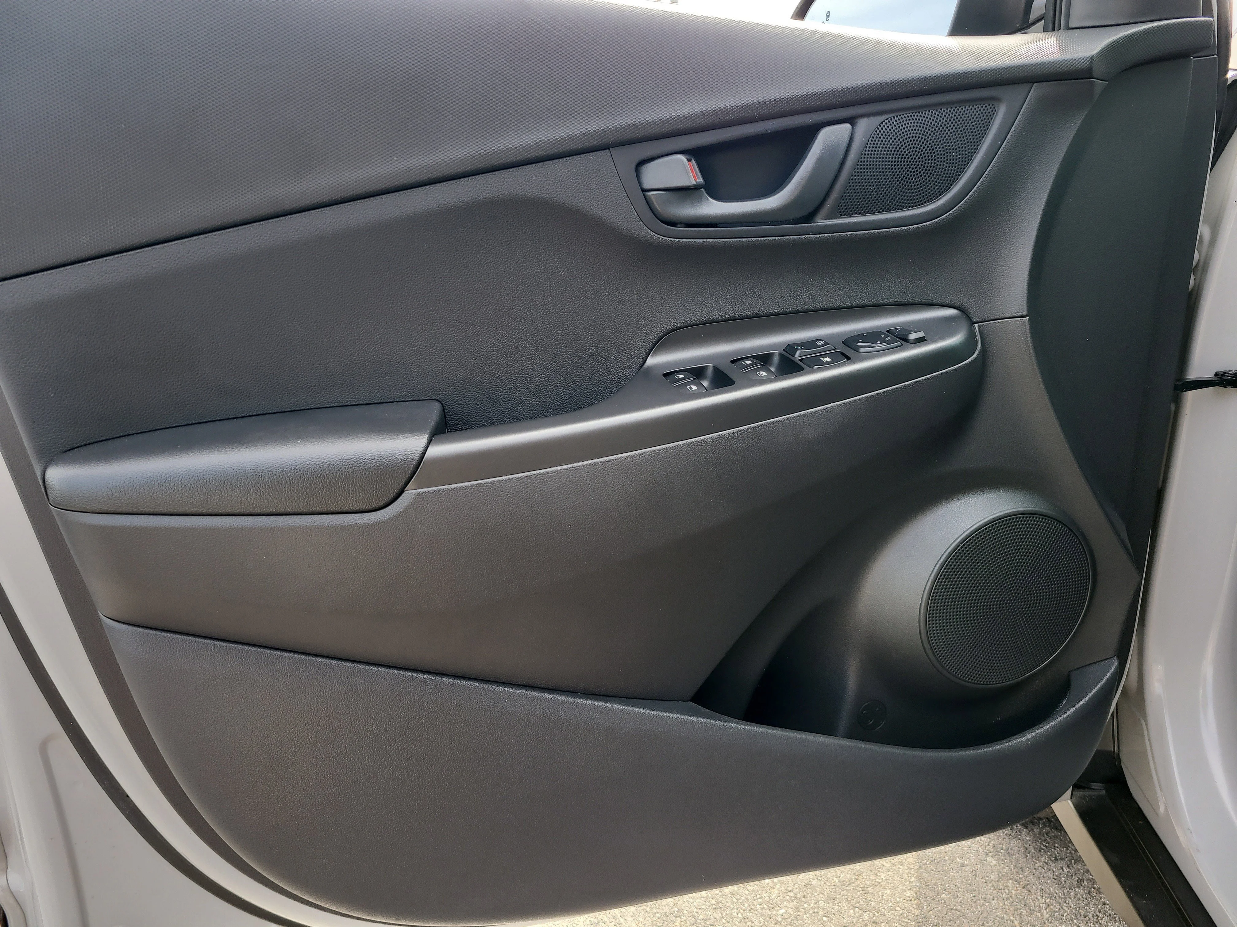 Used 2023 Cyber Silver Hyundai SEL image 14