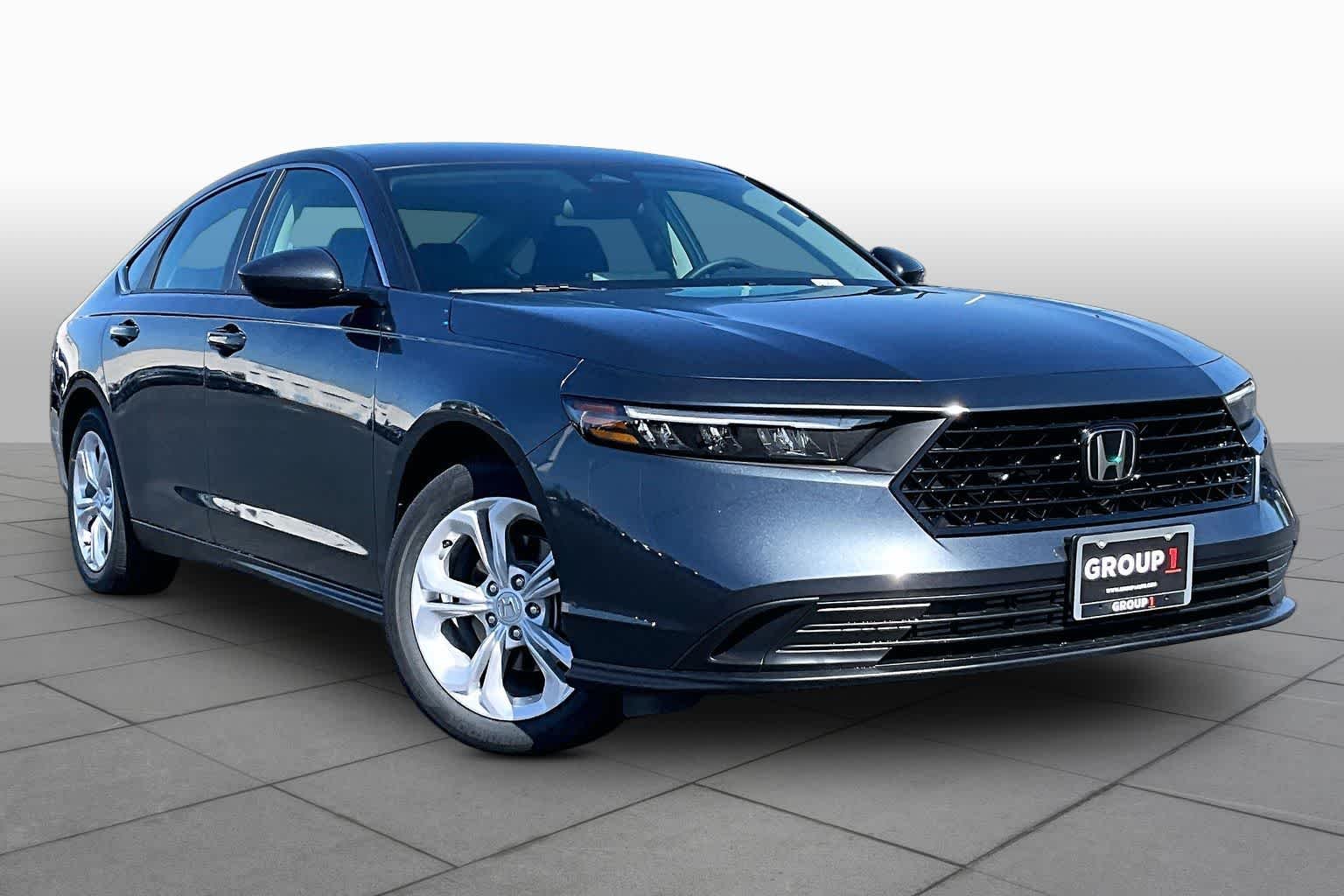 New 2026 Meteorite Gray Metallic Honda LX image 2