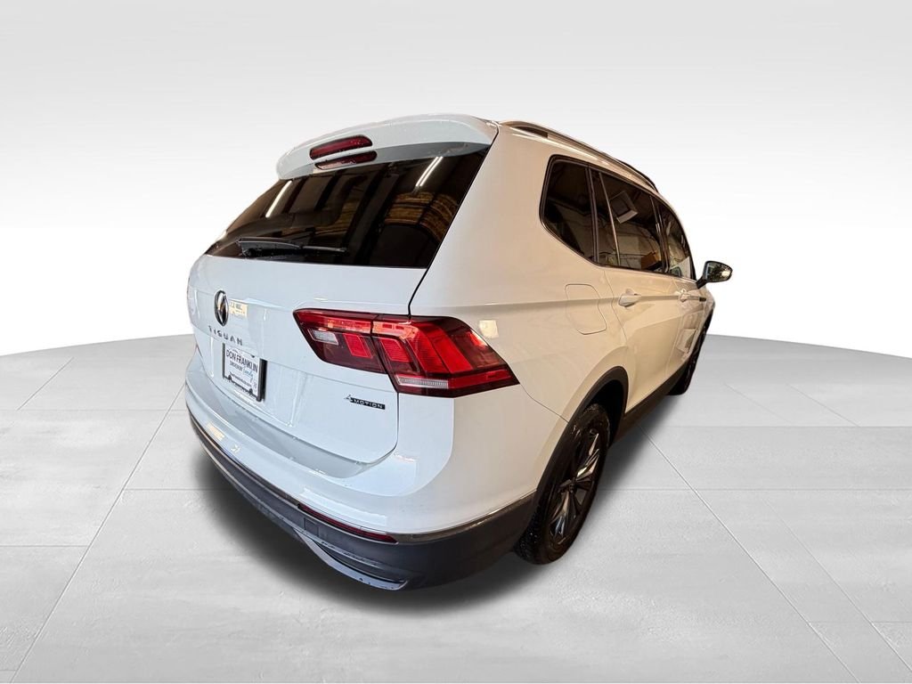 Used 2022 White Volkswagen 2.0T SE image 5