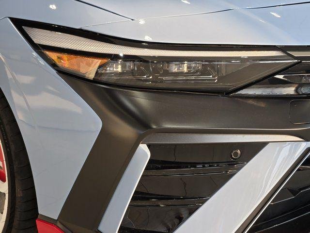 2026 Hyundai Elantra N - Photo 6