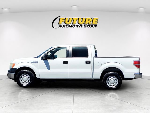 Used 2014 White Ford XL image 7