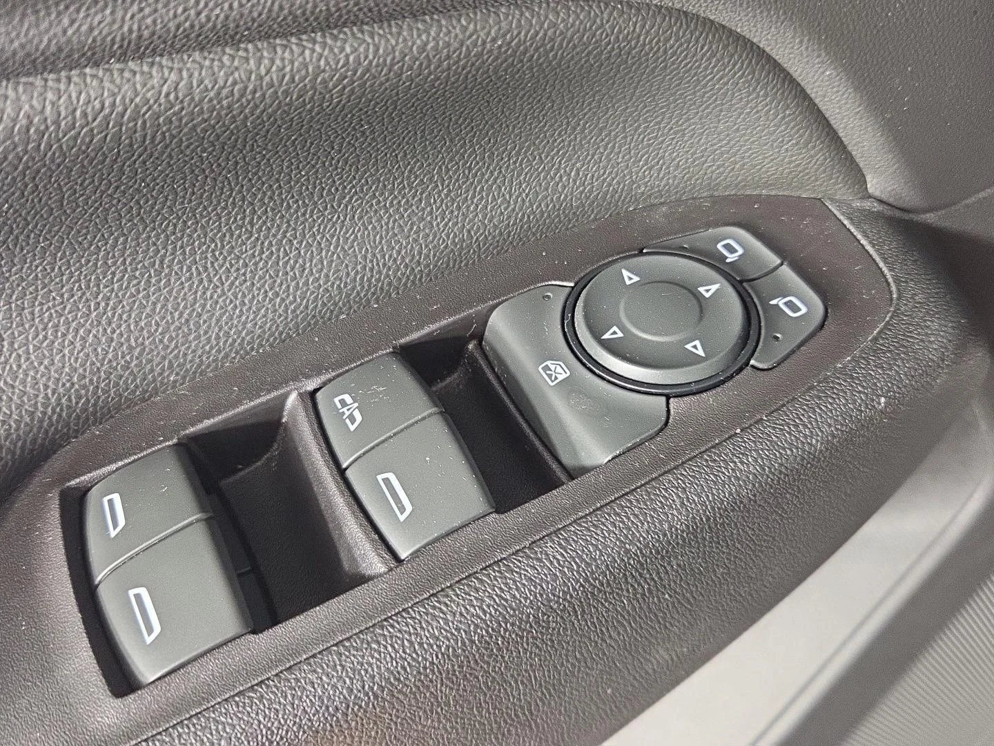 Used 2020 Midnight Blue Metallic Chevrolet LT image 23