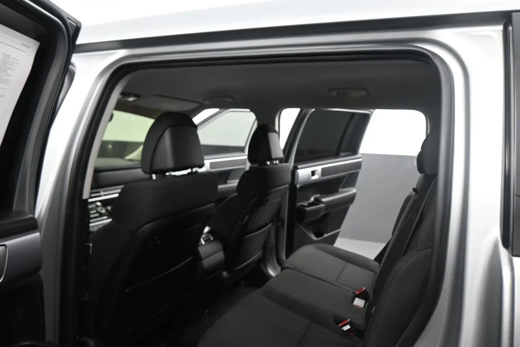 Used 2024 Silver Hyundai SE image 42