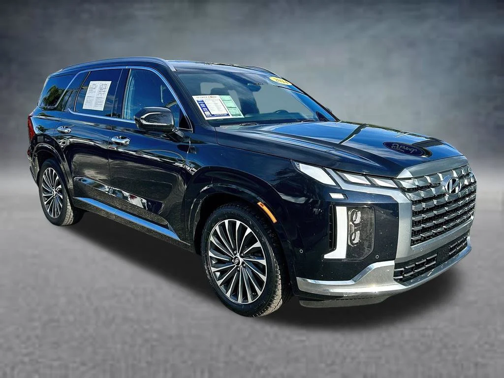 Certified Used 2024 Moonlight Cloud Hyundai Calligraphy image 3
