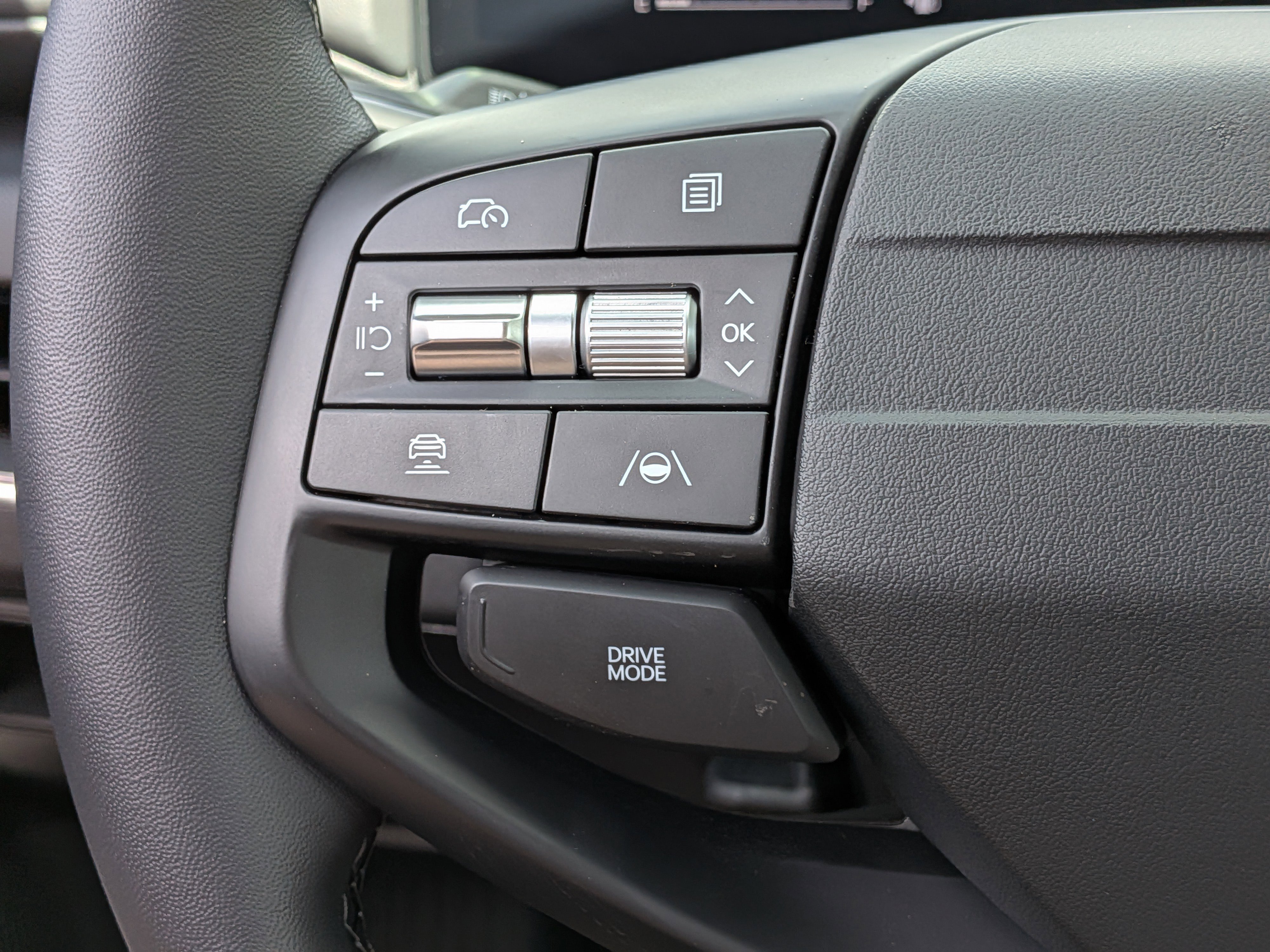 New 2026 Interstellar Gray Kia EX image 24